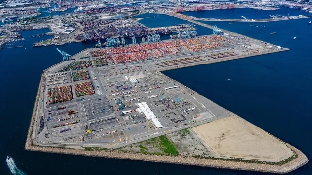 Port of Los Angeles Pier 400