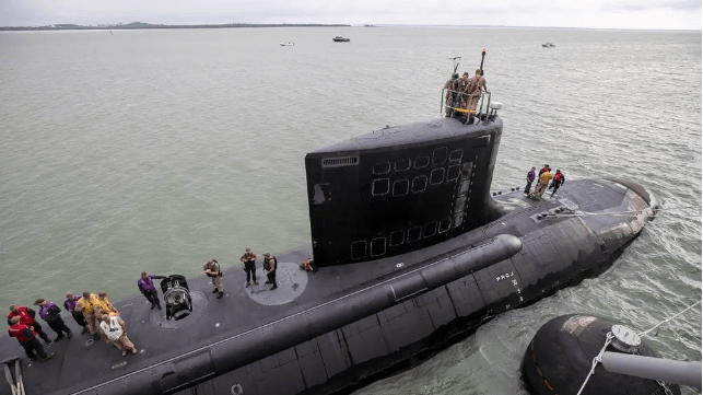 Virginia-class attack sub USS Minnesota arrives at Darwin, Australia, March 2025 (USN)