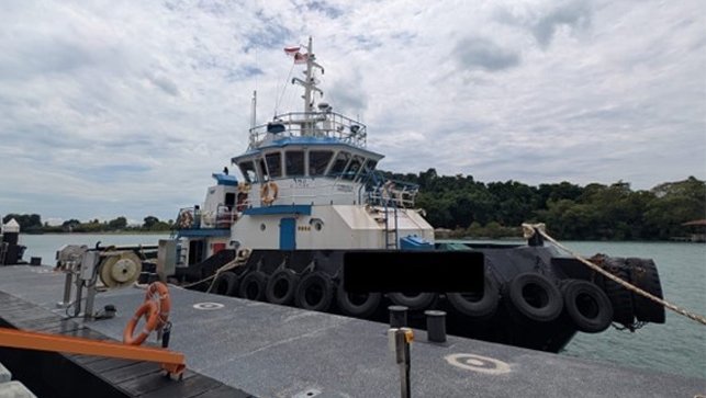 tugboat seized in Singapore